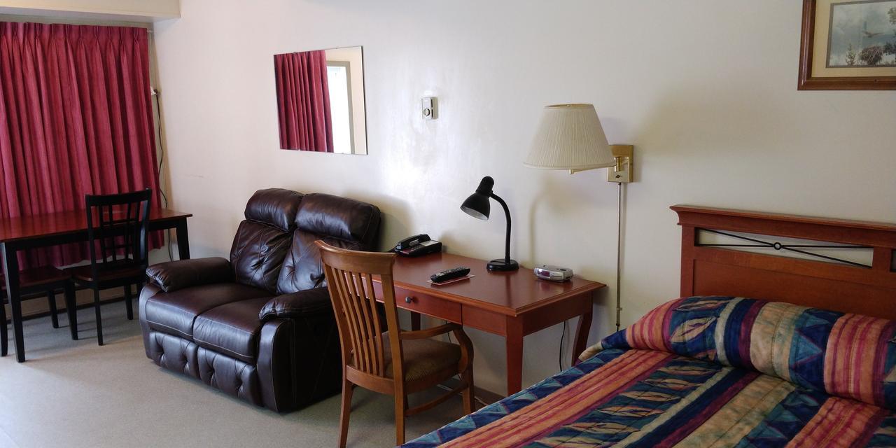 Siesta Inn Vanderhoof 外观 照片